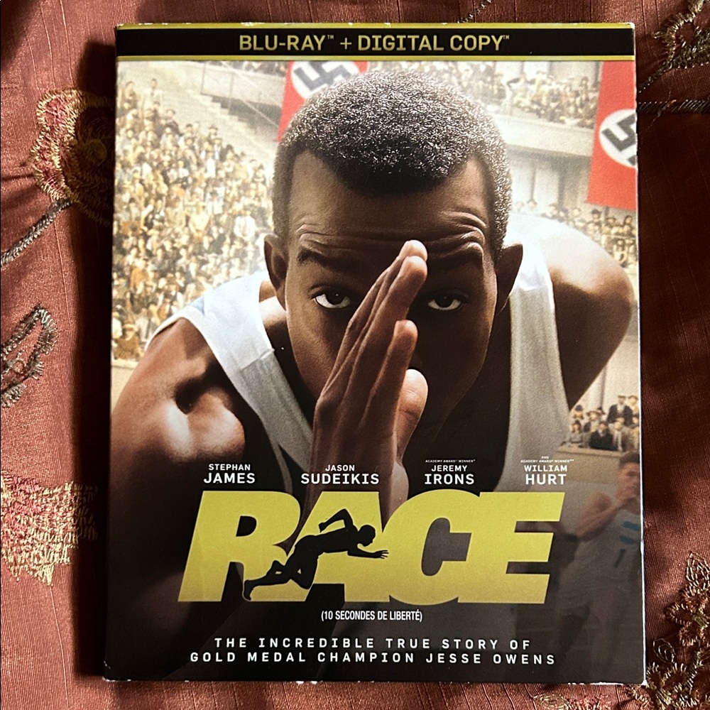 RACE The Incredible True Story of Gold Medalist Jesse Owen’s, BLU-RAY + DIGITAL
